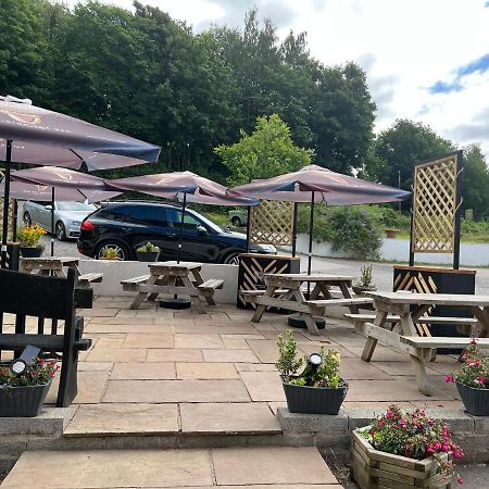 Chainbridge Usk Riverside Gastro Pub And Accommodation Trostrey Exterior photo